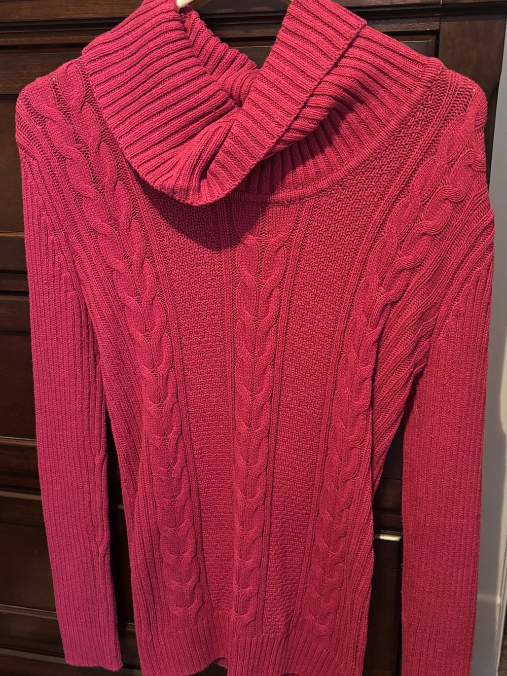 Women’s Large | Faded Glory Raspberry Cable-Knit Turtleneck Sweater